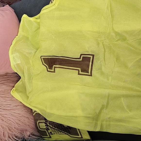 Set 1-12 of practice jerseys.  New in bag.  Size Large - Picture 4 of 6